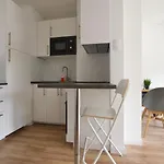Standard Apartment By Hi5 - Dessewffy 37 Suites